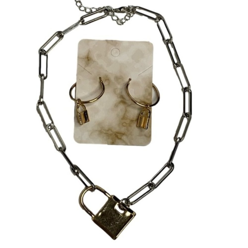 3 for 25???Lock earring and necklace set